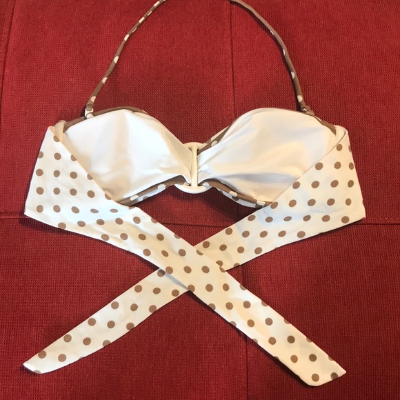 Victoria’s Secret polkadot bikini - Picture 7 of 7